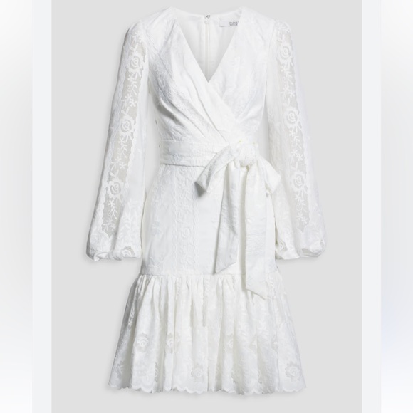 Badgley Mischka Collection stunning white floral lace wrap balloon sleeve dress - Picture 4 of 11